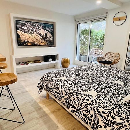 Feel@Home Nemausus « Le 42 » Ним Экстерьер фото