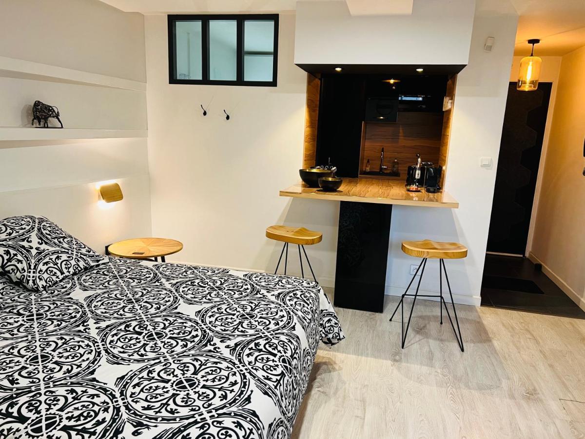 Feel@Home Nemausus « Le 42 » Ним Экстерьер фото